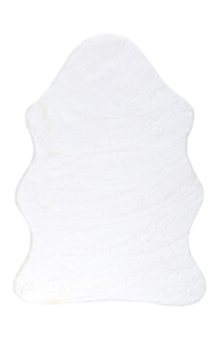 Front view of cream sheep-textured rabbit fur rug, providing a soft and warm accent for home interiors.