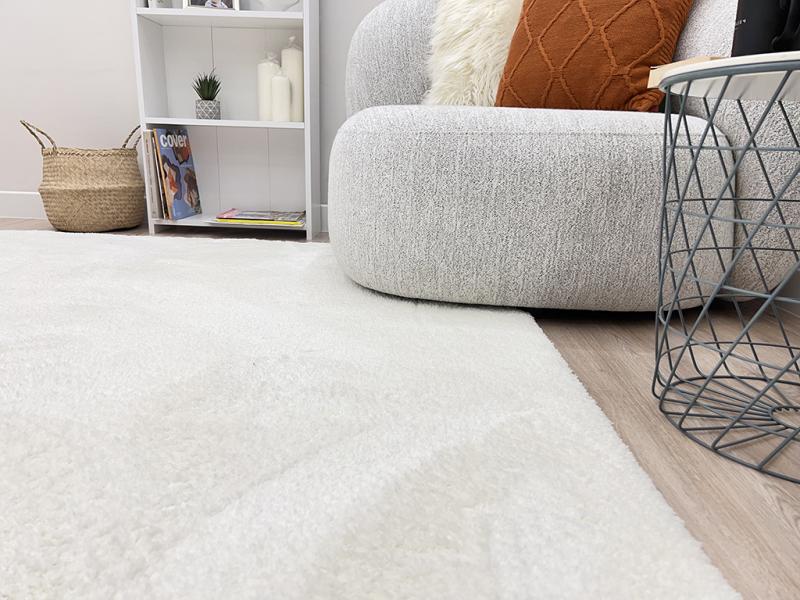 Close-up of the Tampa Shaggy Rug's plush fibers, highlighting its soft texture that adds warmth to any room.