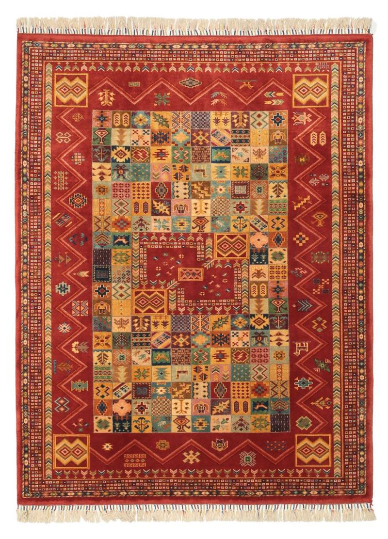 Traditional Rugs