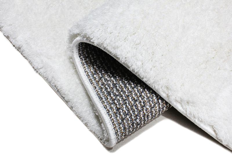 Close-up of the Tampa Shaggy Rug's plush fibers, highlighting its soft texture that adds warmth to any room.